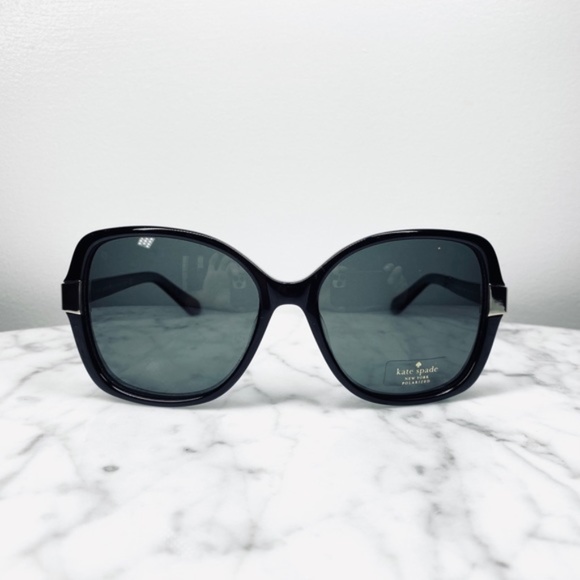 NWOT! ♠️ Kate Spade Sunglasses in Black & Ivory main image 5